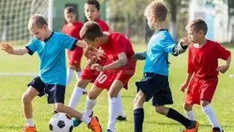 《里斯-詹姆斯揭秘：连场征战的成长之旅，伤病磨砺成就非凡自我》